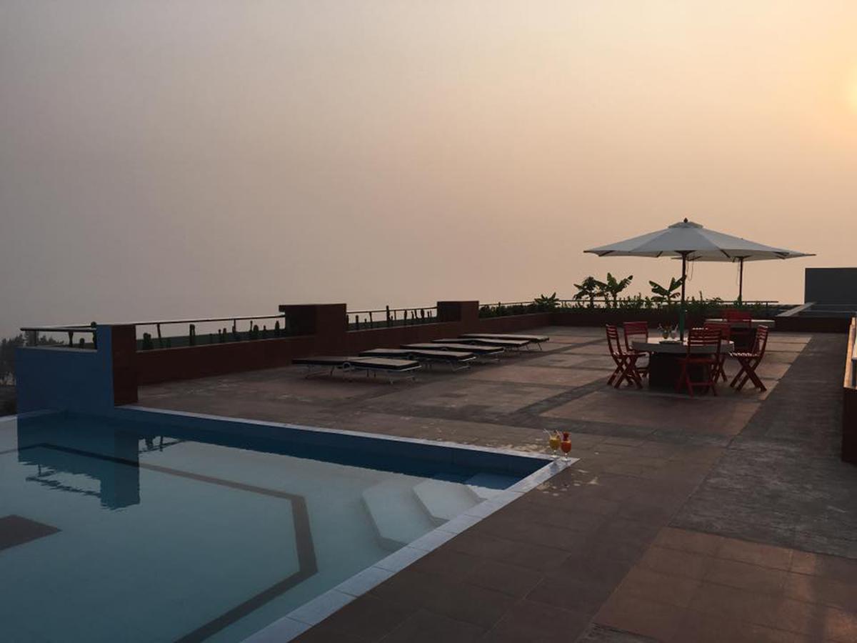 Neeshorgo Hotel&Resort Koks Badźar Zewnętrze zdjęcie