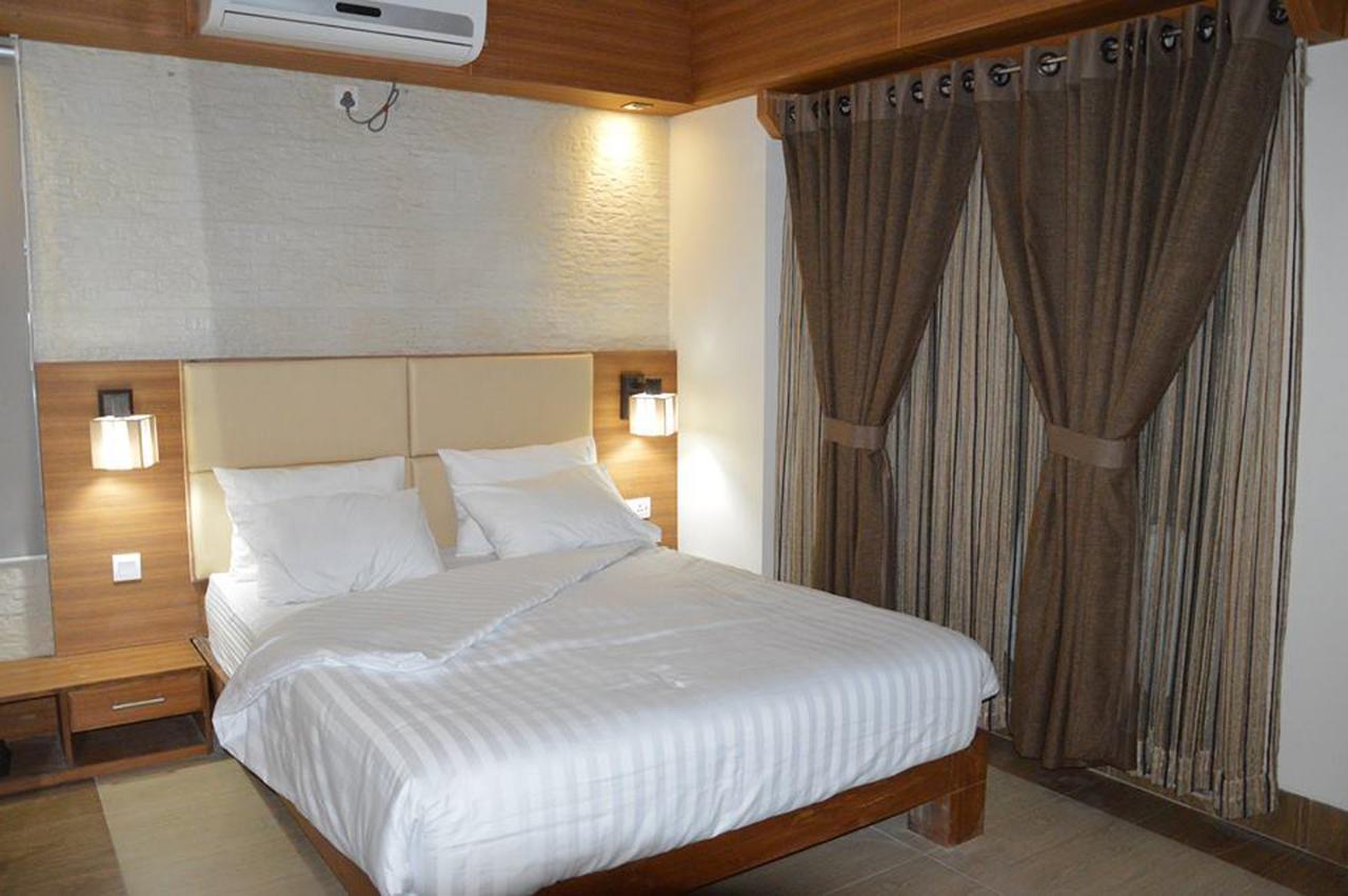 Neeshorgo Hotel&Resort Koks Badźar Zewnętrze zdjęcie