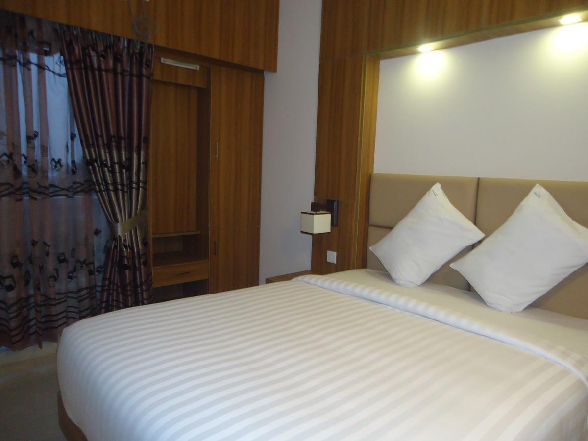 Neeshorgo Hotel&Resort Koks Badźar Zewnętrze zdjęcie