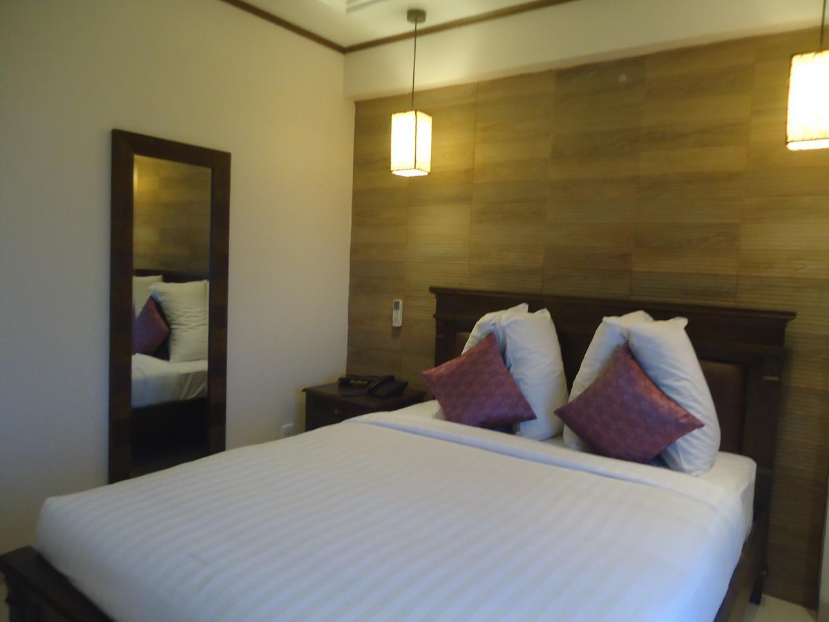 Neeshorgo Hotel&Resort Koks Badźar Zewnętrze zdjęcie